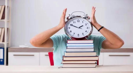 Balancing Act: Tips for Busy Students to Manage Their Time